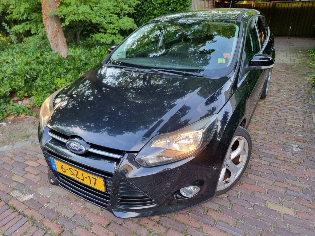 Ford Focus Wagon 1.6 TDCI ECOnetic Lease Titanium, Auto's, Ford, Euro 5, Gebruikt, 4 cilinders, Automatische klimaatregeling
