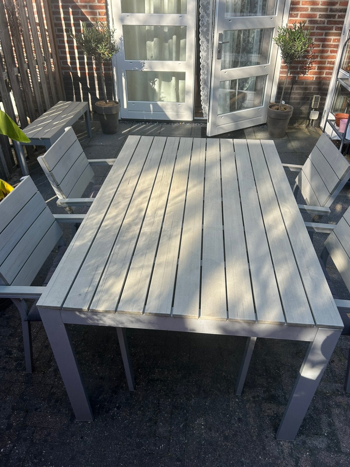 IKEA Falster tuintafel en vier stoelen, Tuin en Terras, Tuinsets en Loungesets, Ophalen, Gebruikt, Kunststof