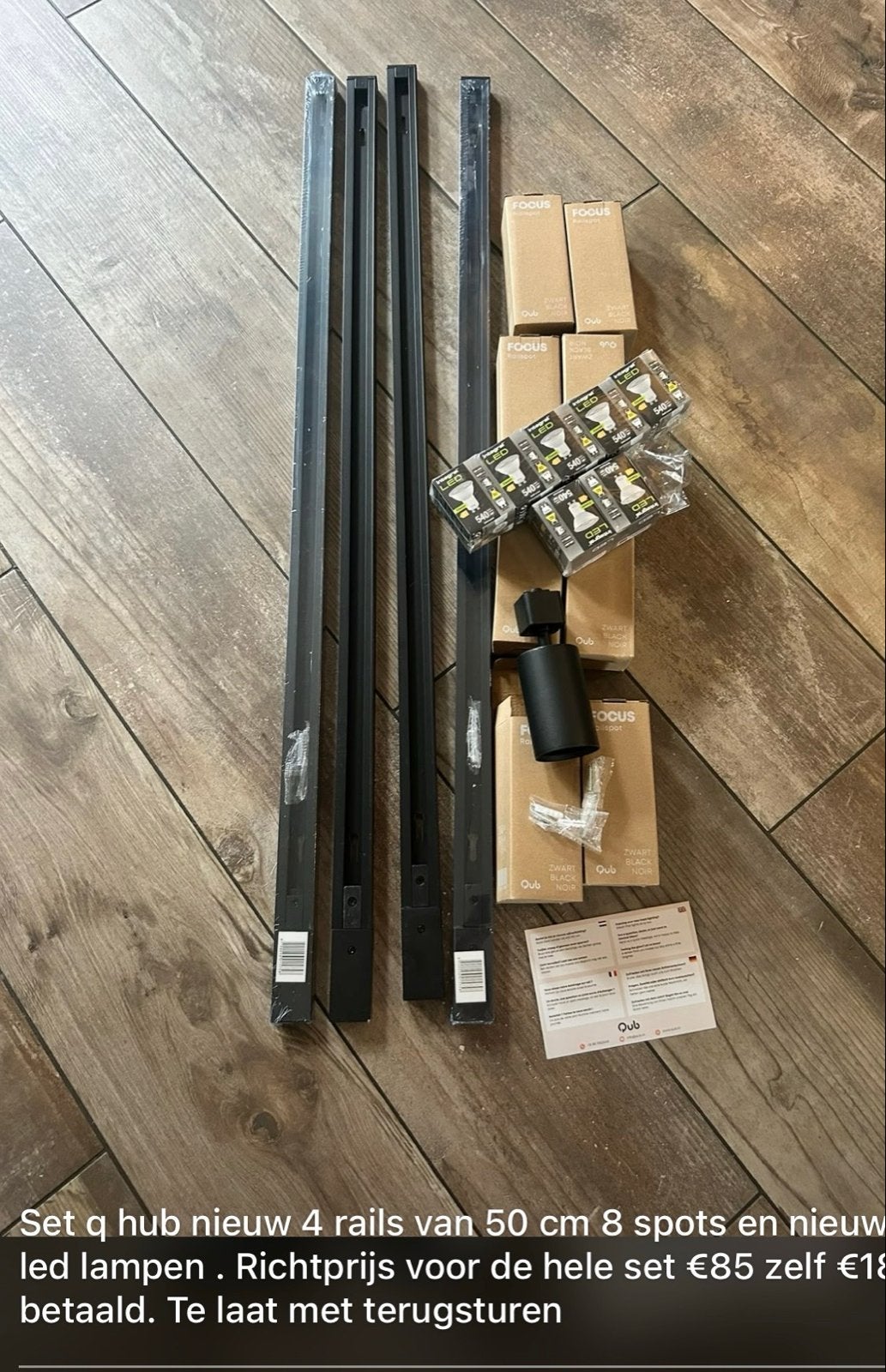 Qub railverlichting set: 4 rails (2m), 8 verstelbare spots,, Ophalen, Verstelbaar, Nieuw, LED