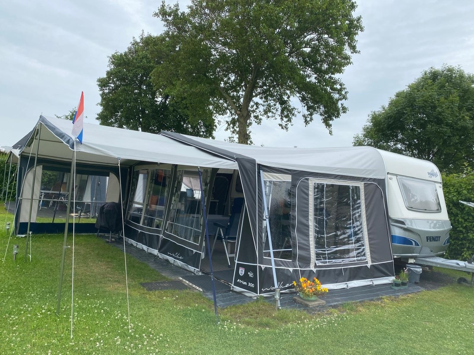 Fendt Saphir 470 uit 2005 - Complete caravan, Caravans en Kamperen, Caravans, Particulier