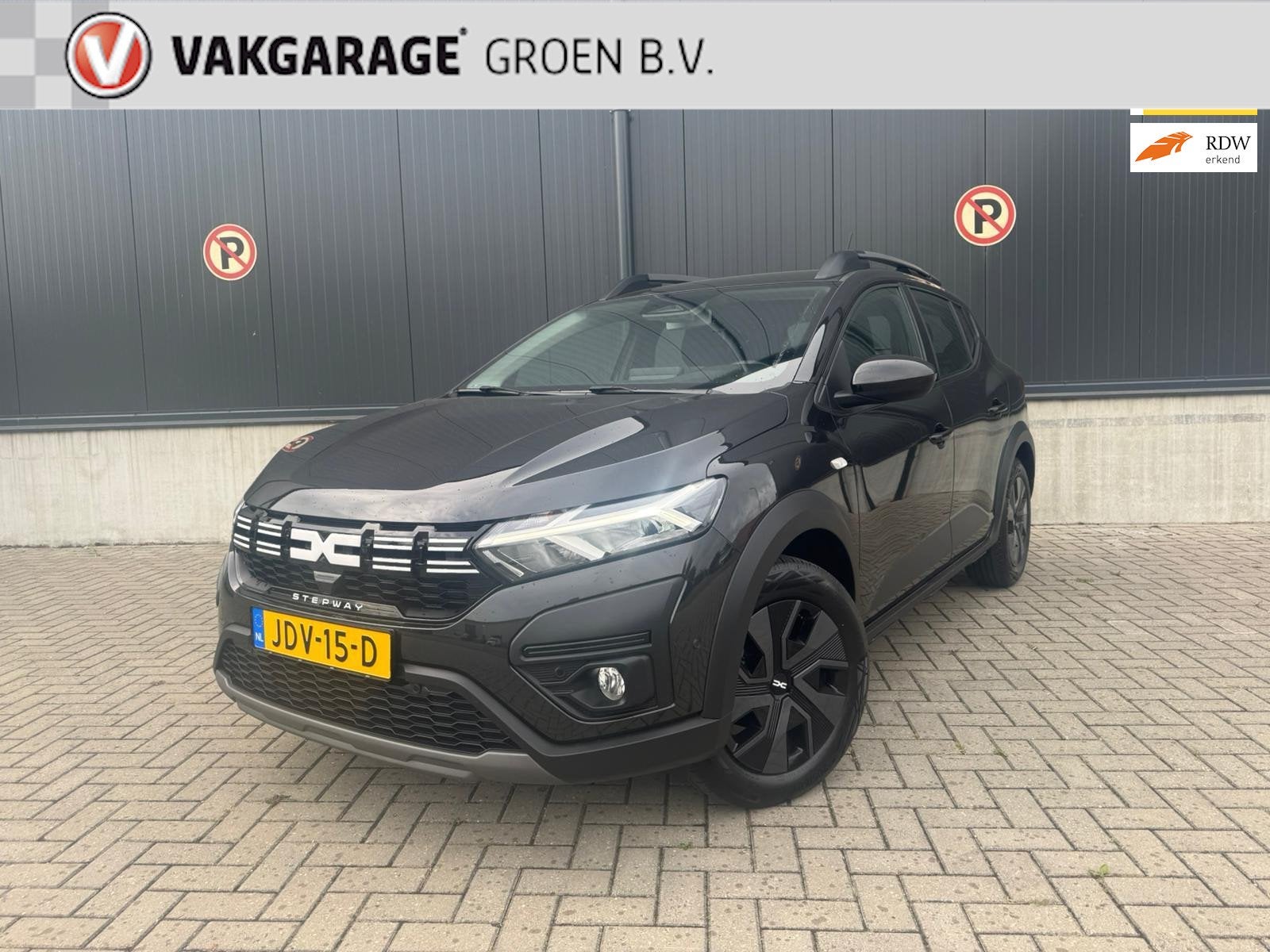 Dacia SANDERO 1.0 TCe 90 Journey / airco / cruise / blizz /, Voorwielaandrijving, Dealer onderhouden, Stof, Gebruikt