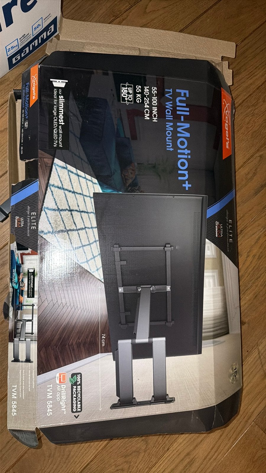Foto 5 van Sony Bravia XR-65A80L 65” OLED + Vogel’s Elite wandbeugel