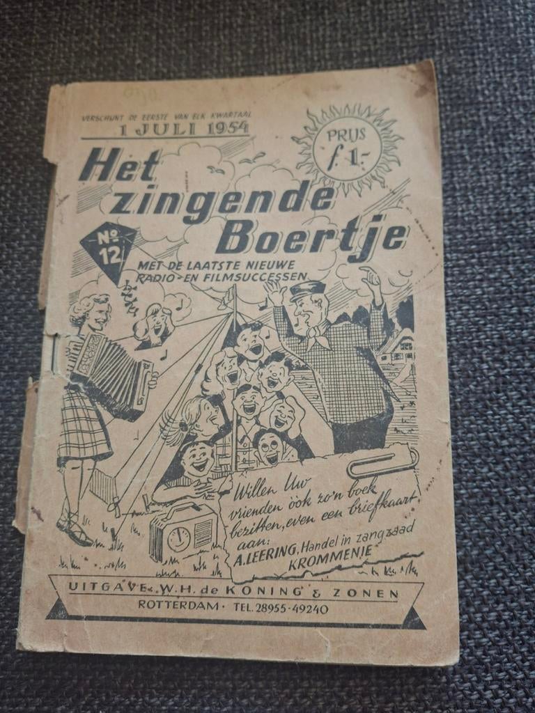 Het zingende boertje 1954 ouderwetse liedjes, Boeken, Ophalen of Verzenden, Gelezen