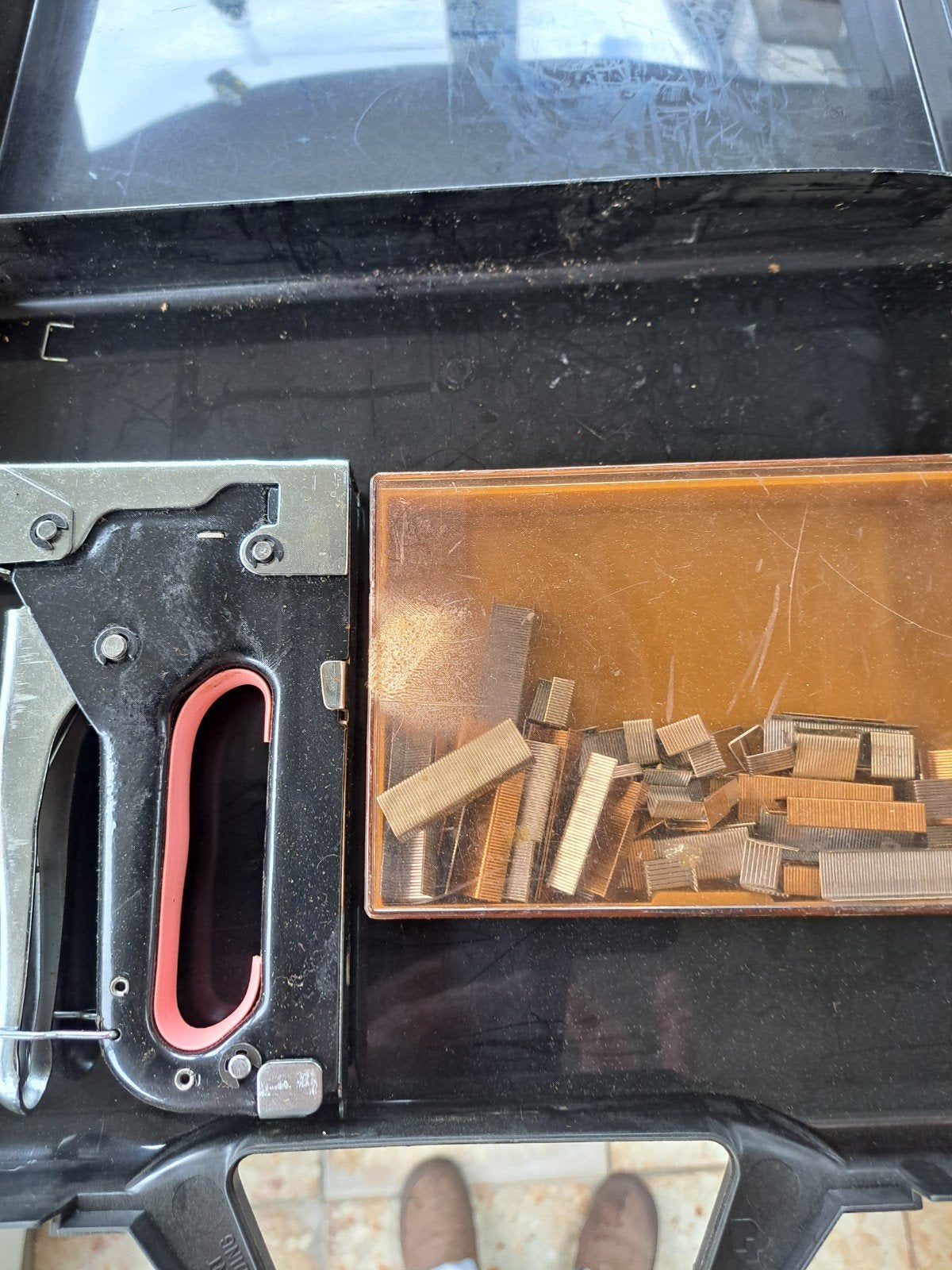 Te koop  nietmachine bieden bij de advertentie graag, Ophalen of Verzenden, Gebruikt
