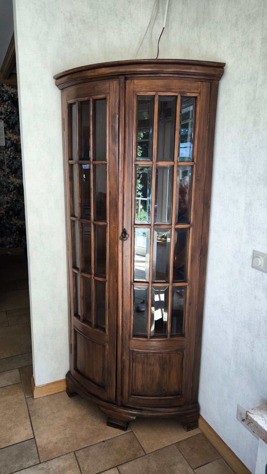 Mooie klassiek houten hoekkast, deuren met glas, Ophalen, Glas, 50 tot 100 cm, Klassiek, Landelijk