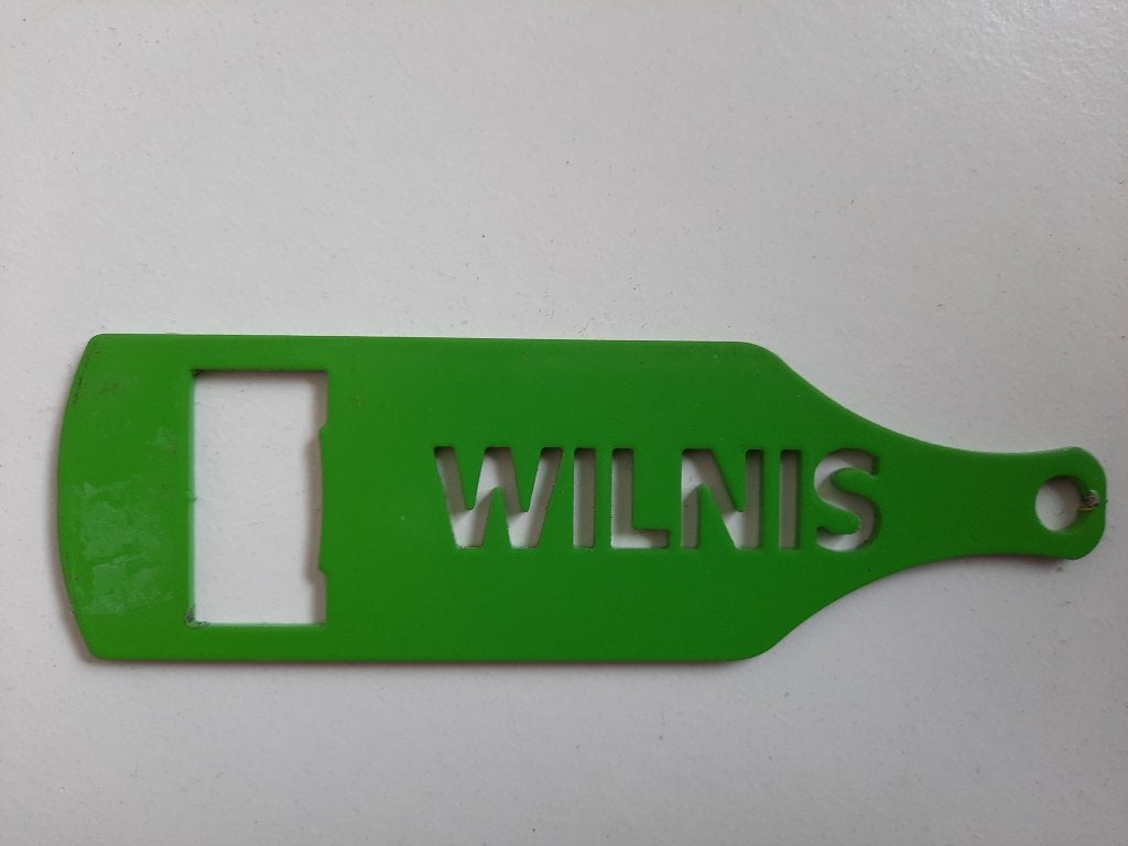 WILNIS logo bier opener - nieuw -, Ophalen of Verzenden, Nieuw, Metaal, Groen
