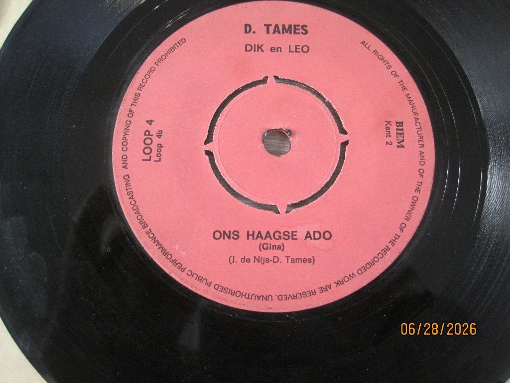 Dik en Leo  -  Ons Haagse Ado, Originele persing, 7 inch, Ophalen of Verzenden, Zo goed als nieuw