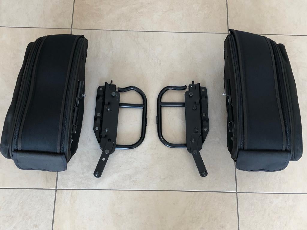 Harley Davidson VRSCA 2003 stoffen ZIJTASSEN + BEUGEL izgst, Motoren, Onderdelen | Harley-Davidson, Ophalen, Gebruikt