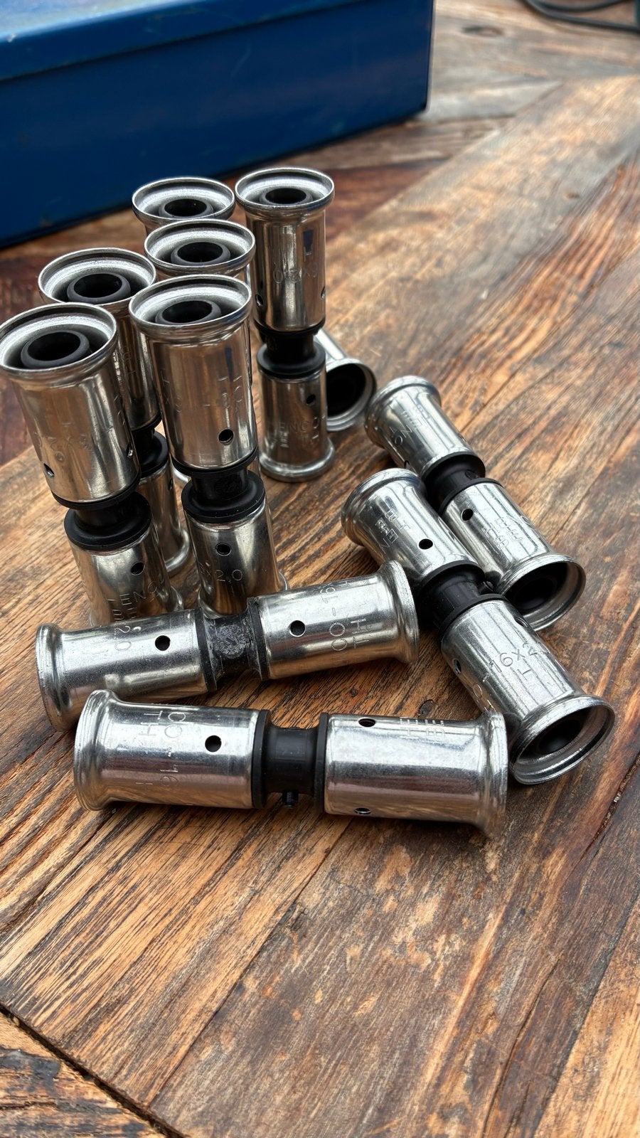 Henco meerlagenbuis perskoppelingen 16x2.0, Doe-het-zelf en Verbouw, Buizen en Afvoer, Overige materialen, Gebruikt, Minder dan 20 mm