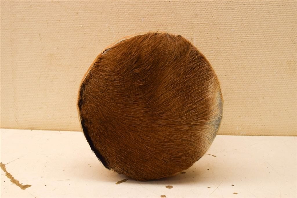 Houten krukje met huid zitting 50883, Ophalen of Verzenden, Gebruikt, Hout