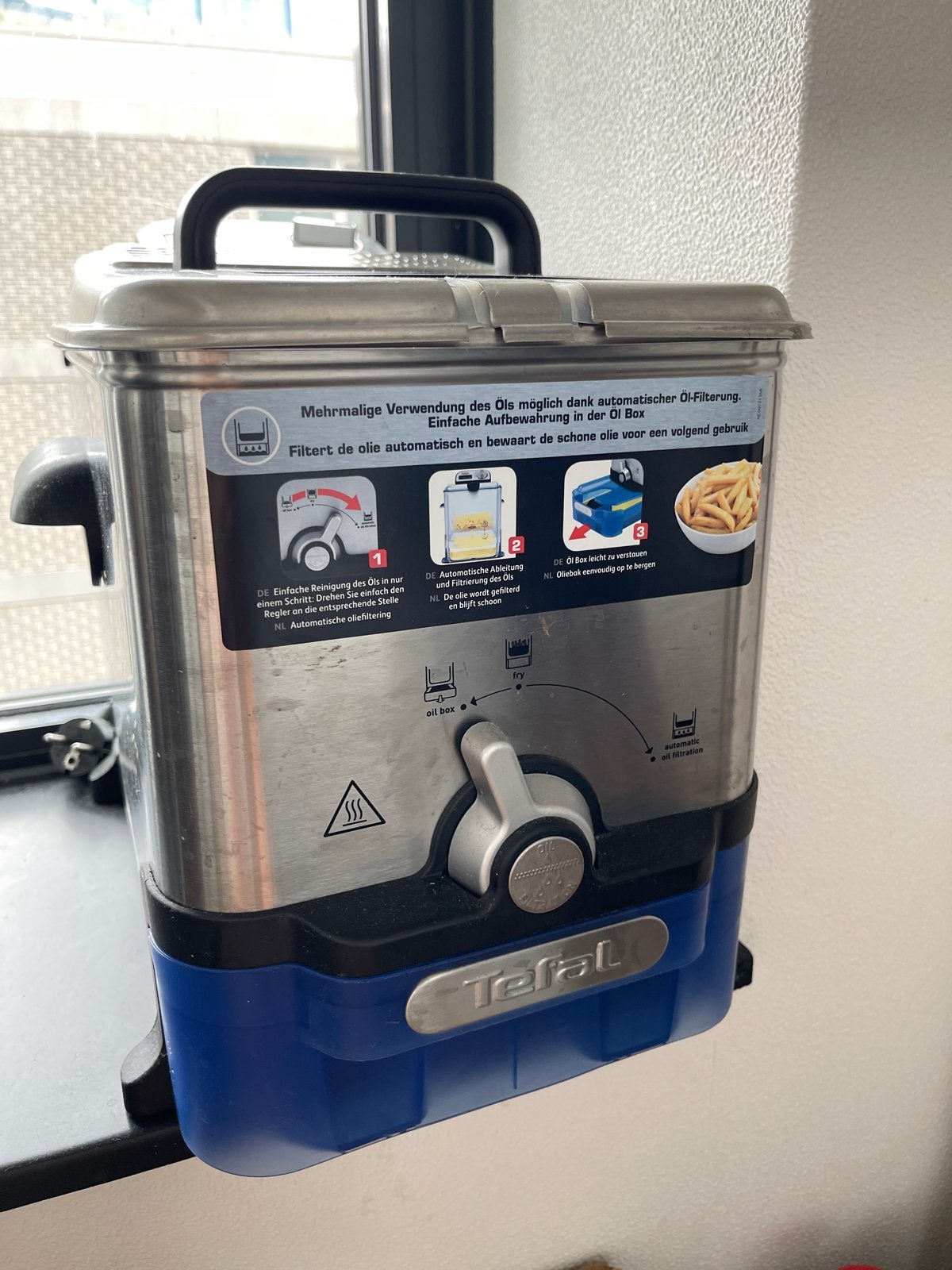 Tefal Oleoclean Deepfryer - Zo goed als nieuw, Witgoed en Apparatuur, 3 tot 4 liter, Ophalen, Zo goed als nieuw, Uitneembare binnenpan