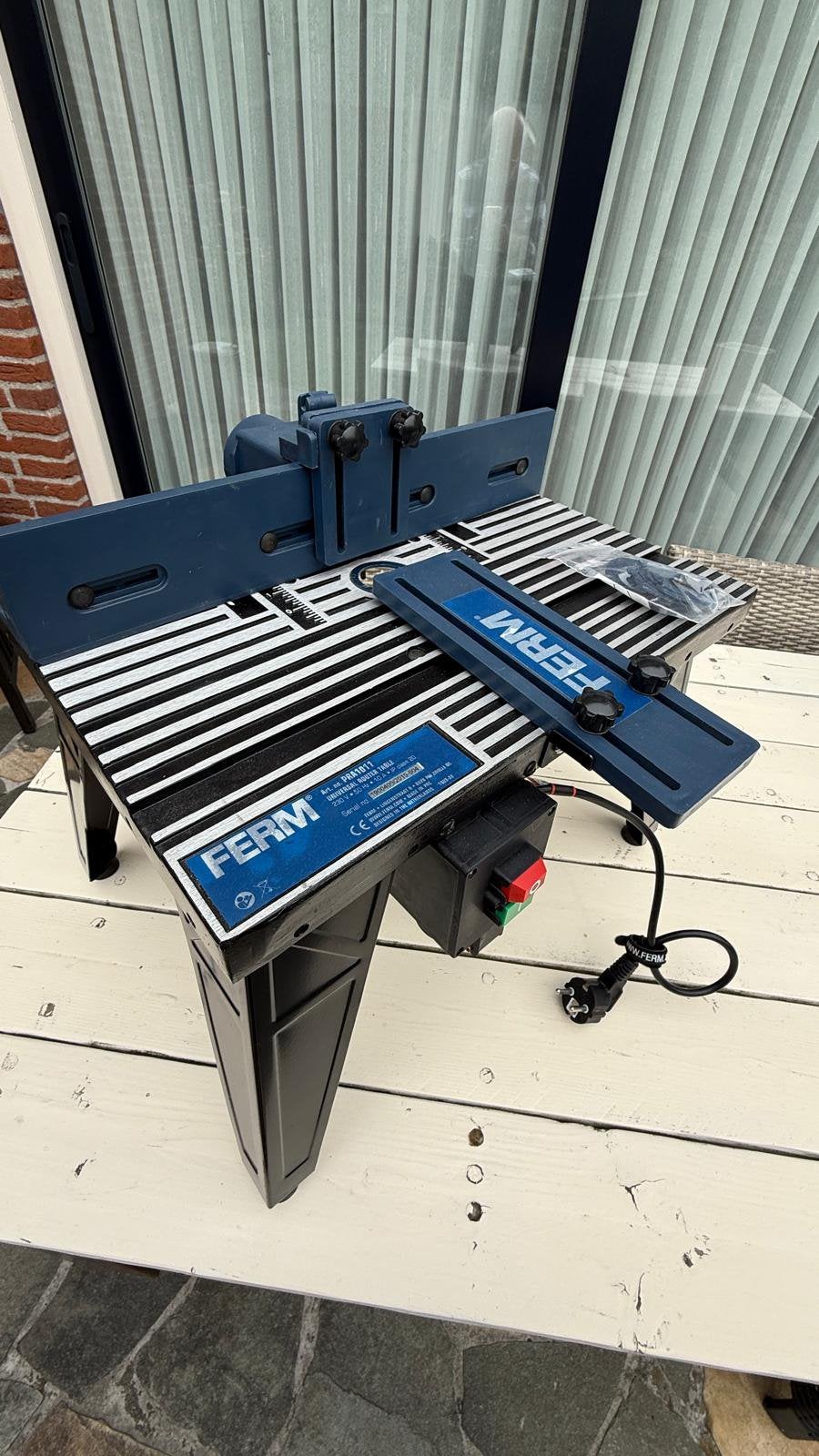 Freestafel voir onderbouw  nooit gebruikt, Ophalen of Verzenden, Zo goed als nieuw, Elektrisch, Overige soorten