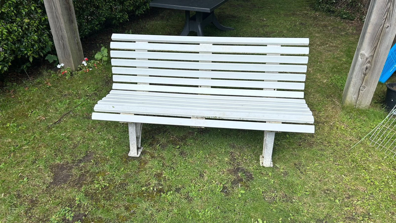 gratis tuinbank, Ophalen, Gebruikt, Kunststof