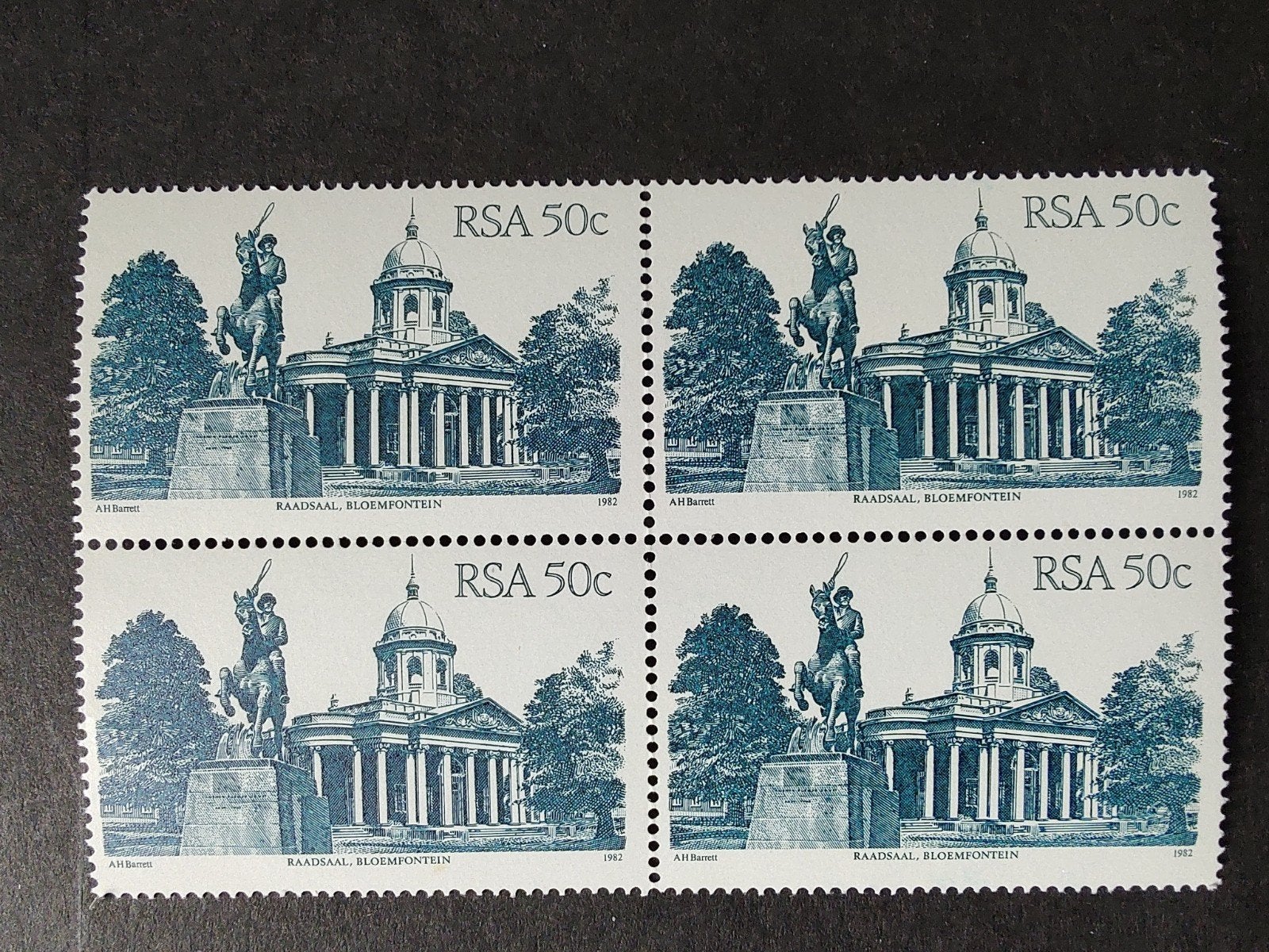 Zuid Afrika blok4x 50c 1982 raadzaal bloemfontein, Ophalen of Verzenden, Zuid-Afrika