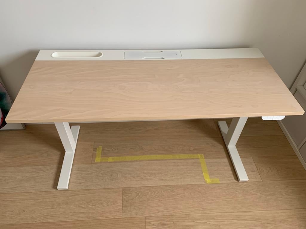 Elektrisch zit/sta bureau 140x60cm zgan), Huis en Inrichting, Bureaus, Ophalen, Elektrisch, Zo goed als nieuw
