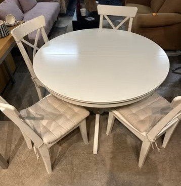 Uitschuifbare eettafel met 4 houten stoelen, Ophalen, Gebruikt, 100 tot 150 cm, Rond