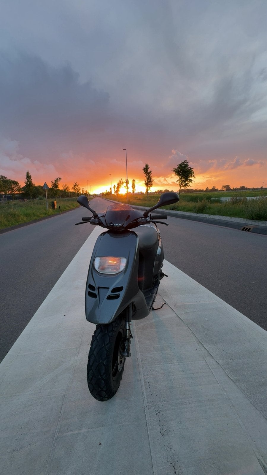 Piaggio typhoon 70cc polini corsa‼️, Fietsen en Brommers, Ophalen, Zo goed als nieuw, Tweetakt, Overige modellen