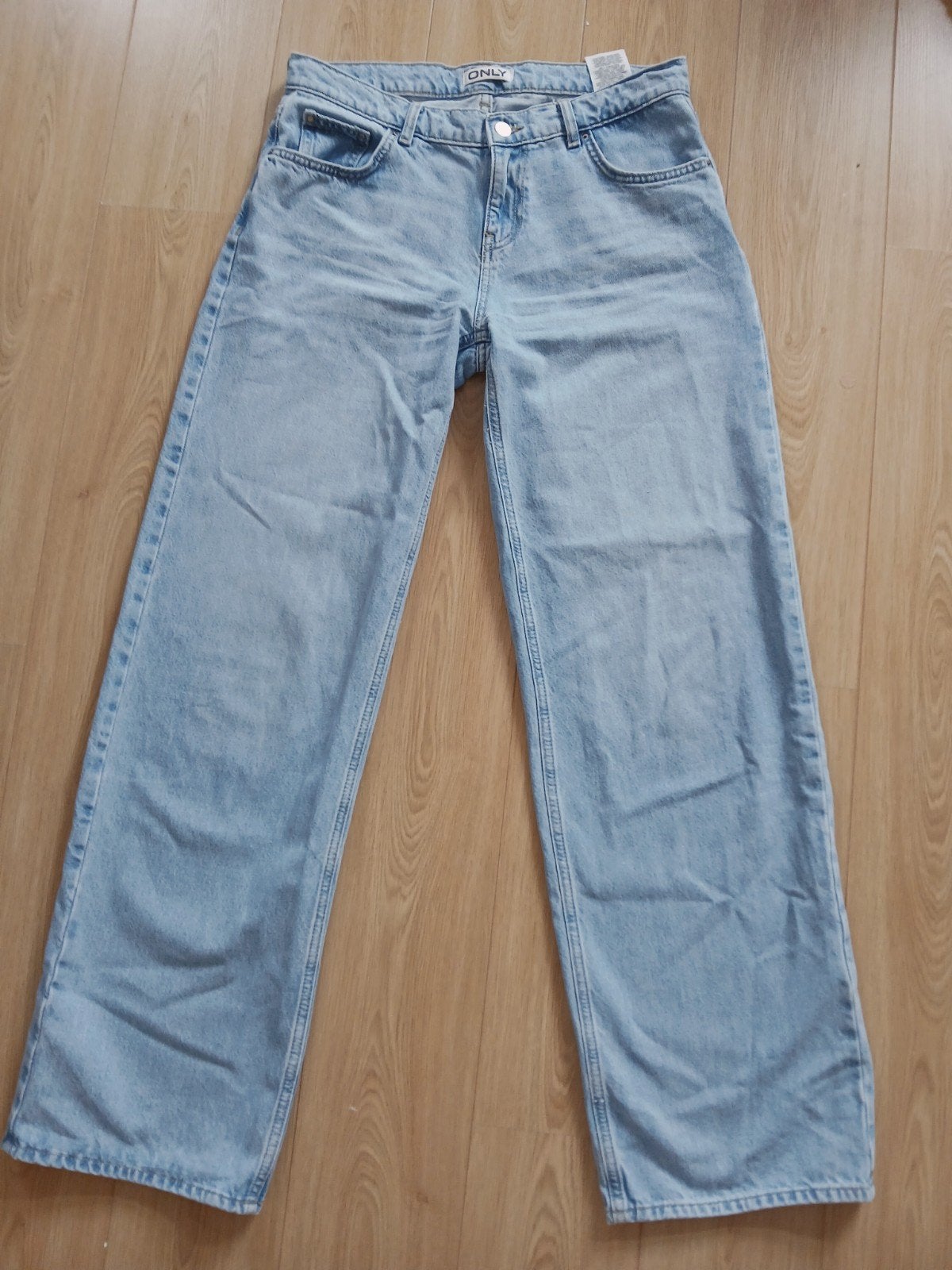 Only jeans lichtblauw maat M, Kleding | Dames, Spijkerbroeken en Jeans, Only, Blauw, Ophalen of Verzenden, Zo goed als nieuw