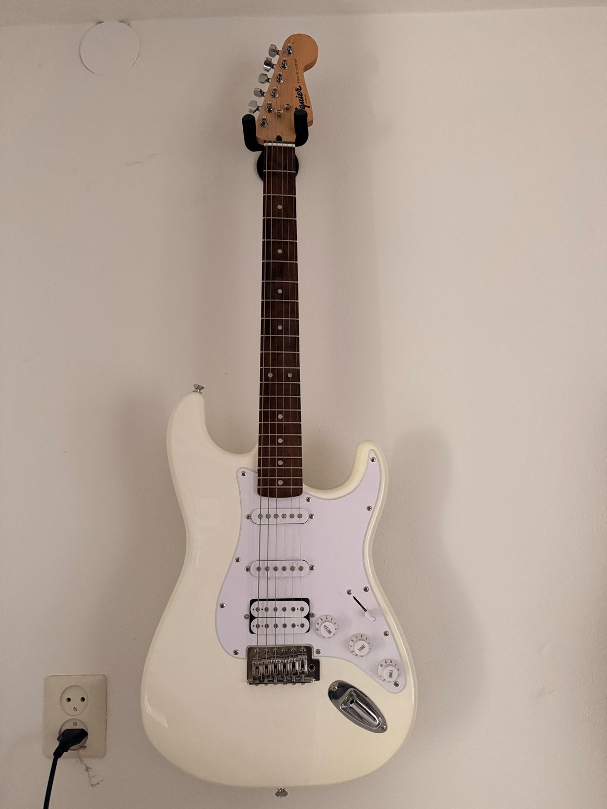Fender Squier Stratocaster elektrische gitaar, Ophalen, Zo goed als nieuw, Solid body, Fender