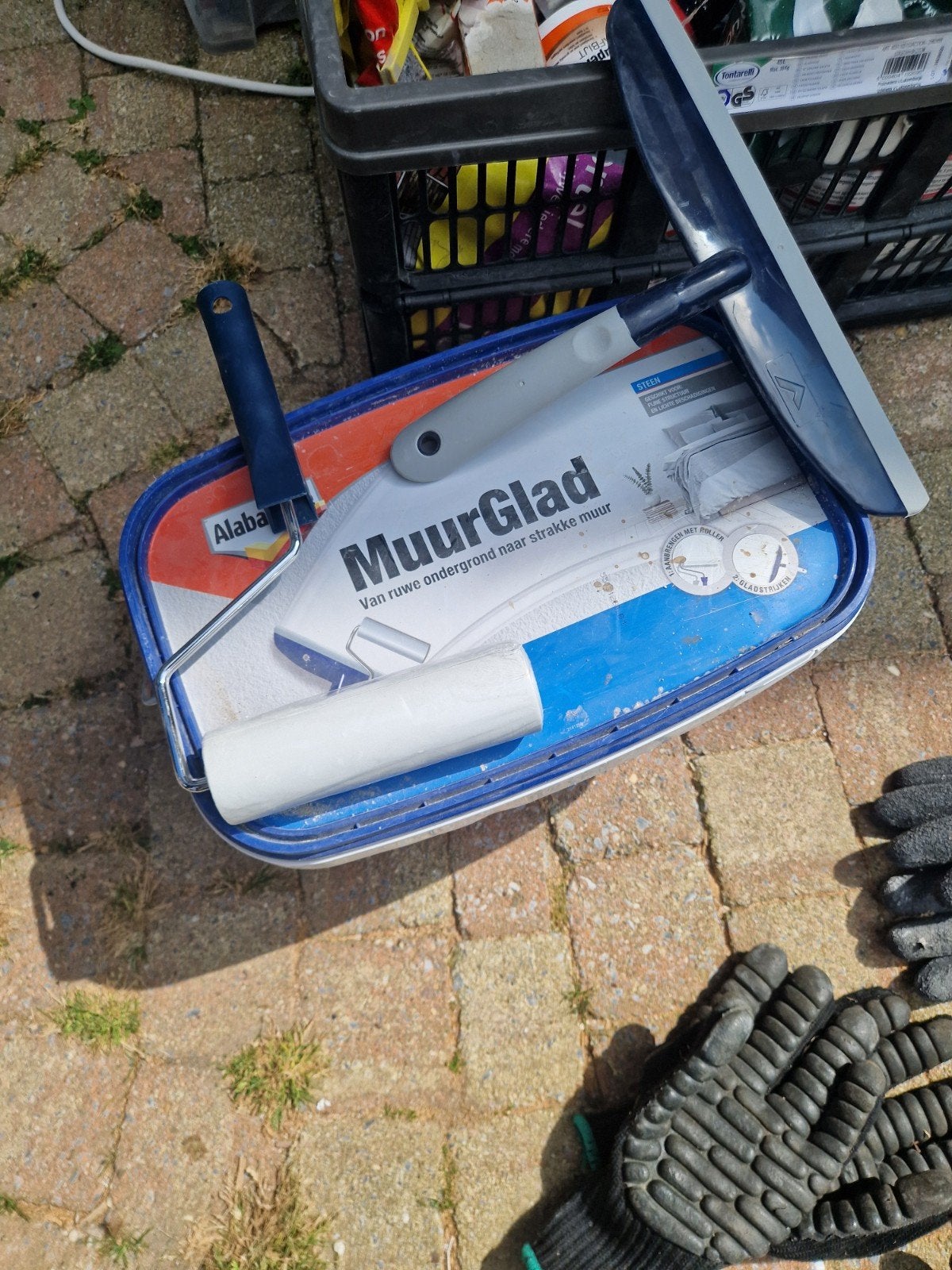 Alabastine MuurGlad 10 liter Steen + applicatiemateriaal, Doe-het-zelf en Verbouw, Verf, Beits en Lak, Ophalen, Nieuw, Wit