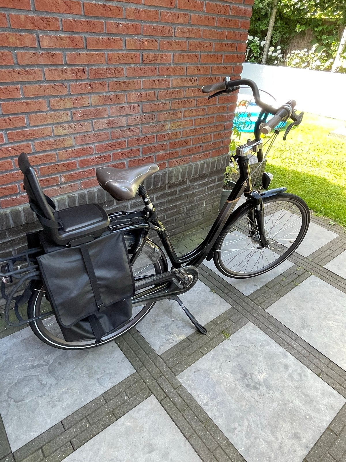 Sparta Amazone Mamafiets met Quibbel zitje en fietstassen, Ophalen, Sparta, Gebruikt, Versnellingen