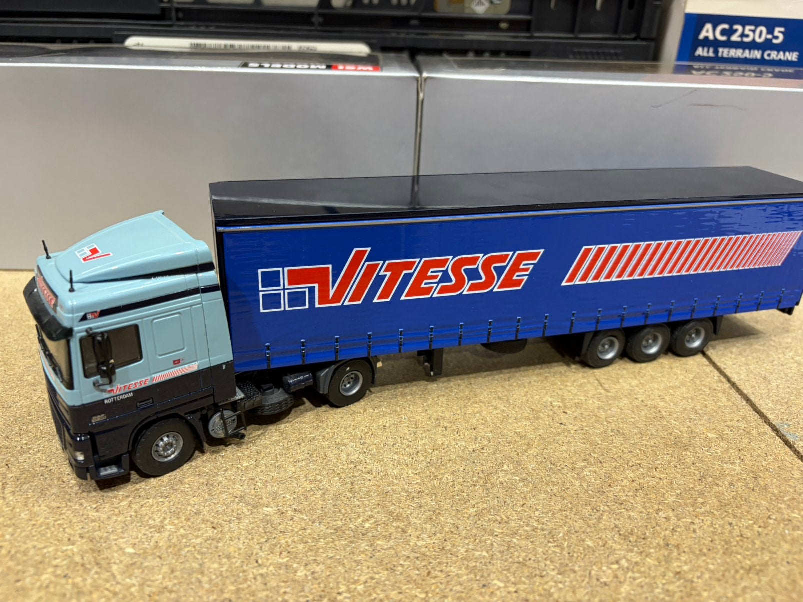 TEKNO DAF 95 XF VITESSE, Hobby en Vrije tijd, Modelauto's | 1:50, Ophalen of Verzenden, Zo goed als nieuw, Bus of Vrachtwagen