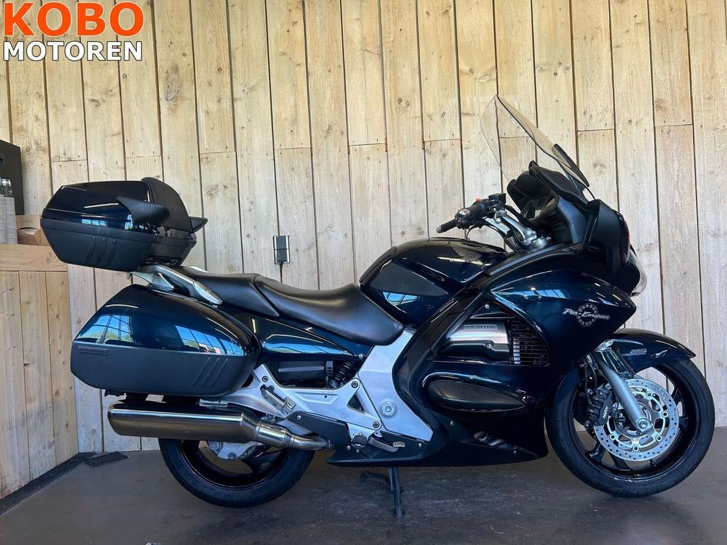 Honda ST 1300 ABS (bj 2002), HONDA, 4 cilinders, Motorrijbewijs A, Bedrijf