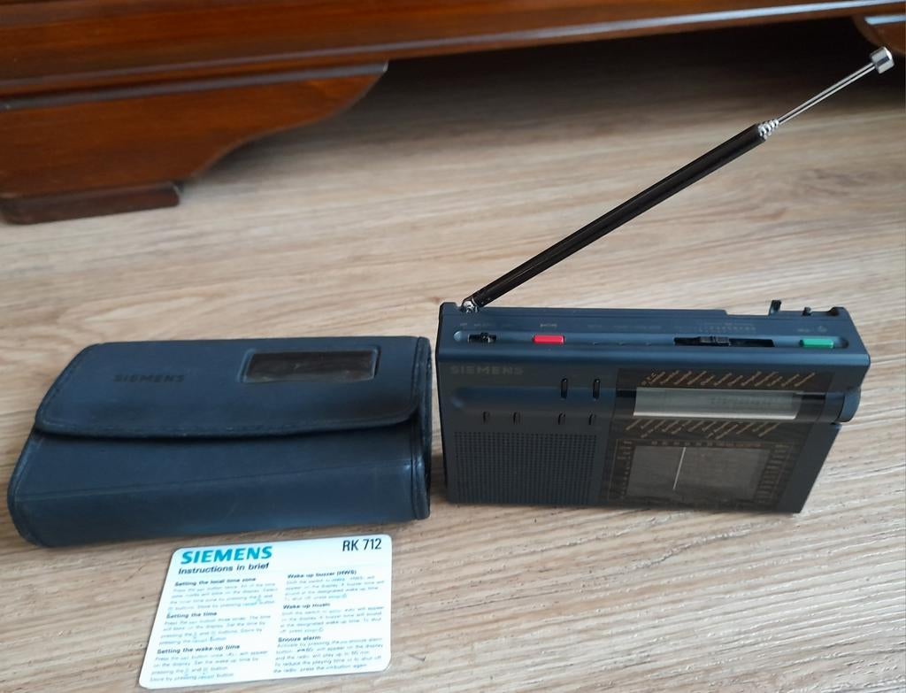 Siemens wereldontvanger radio, Audio, Tv en Foto, Radio's, Ophalen, Zo goed als nieuw