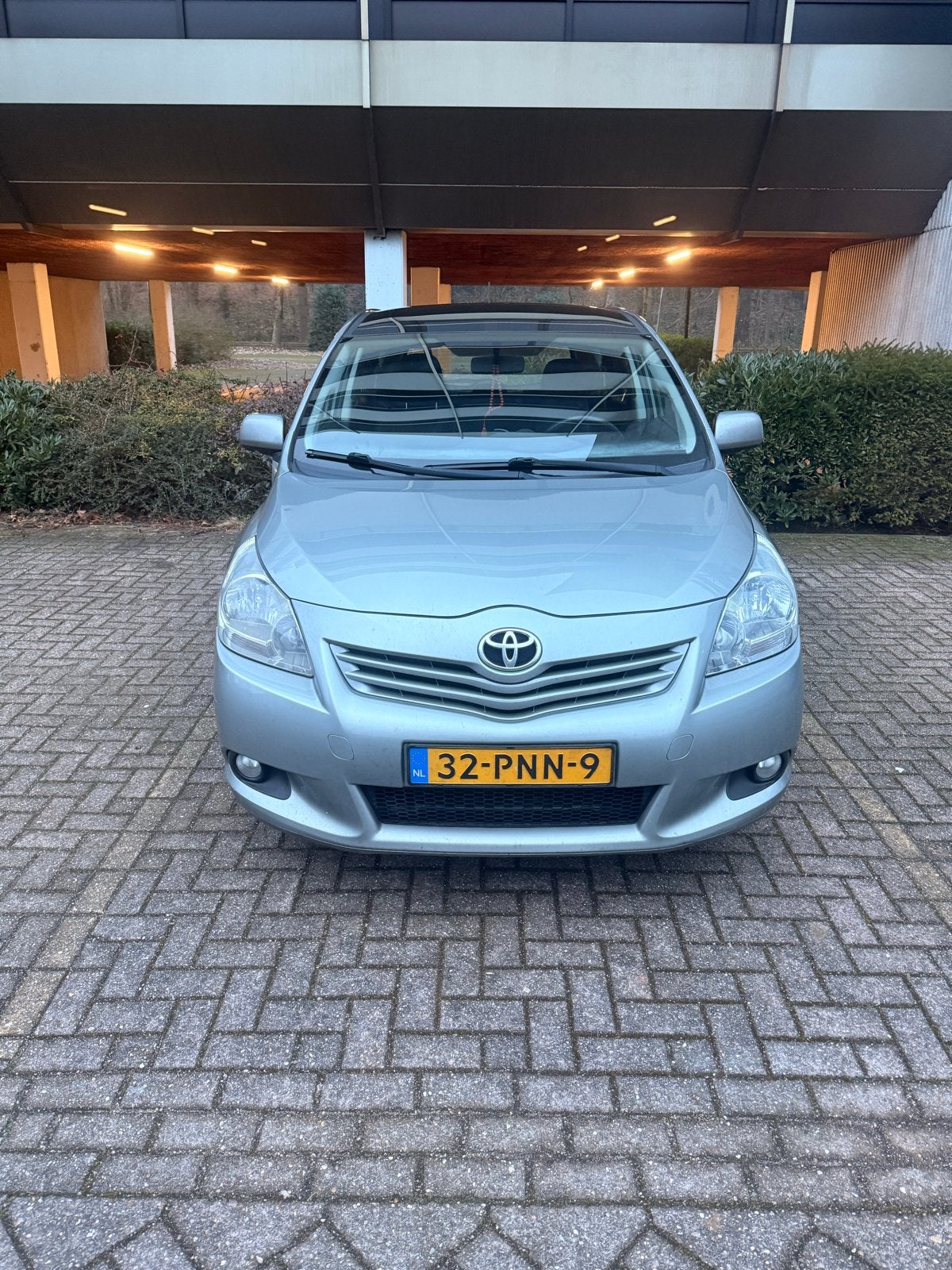 Toyota Verso 1.8 VVT-i 7P | Panoramadak | Cruise Control |, Auto's, Voorwielaandrijving, 450 kg, 4 cilinders, 7 stoelen