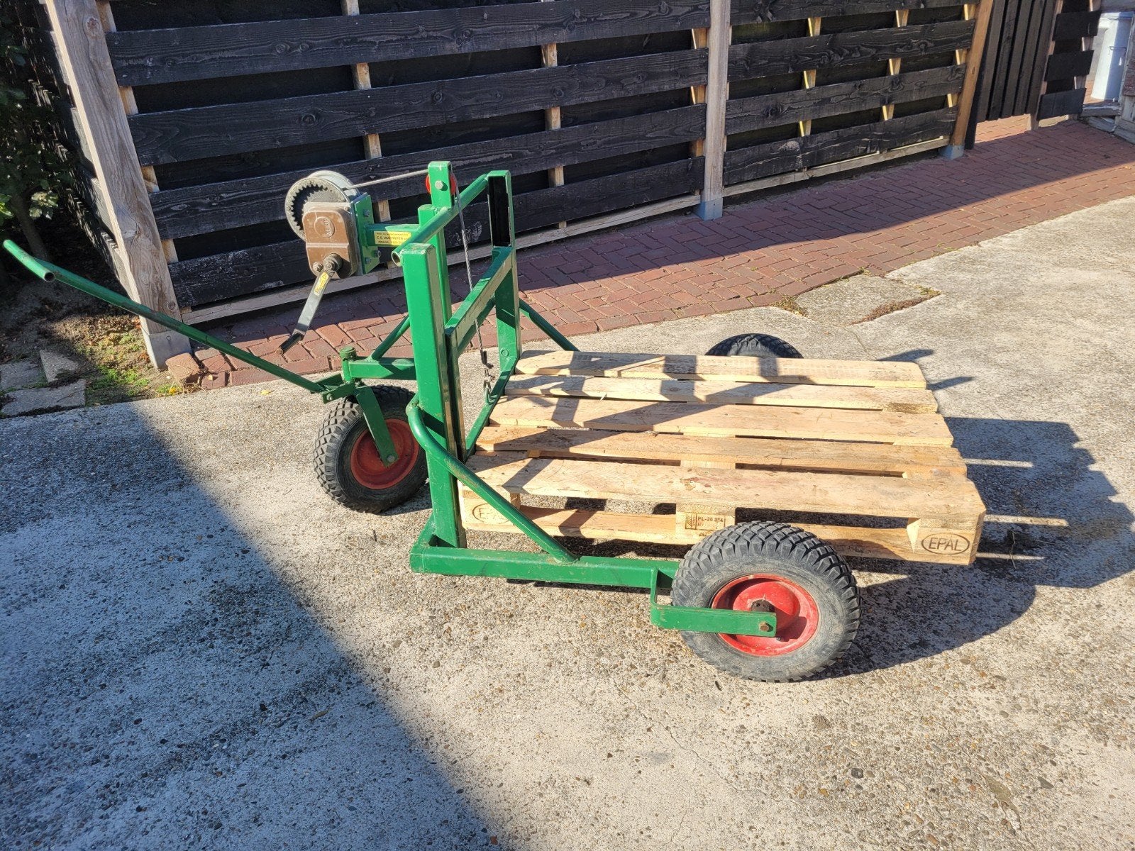 ruw terrein palletwagen, Doe-het-zelf en Verbouw, Ophalen