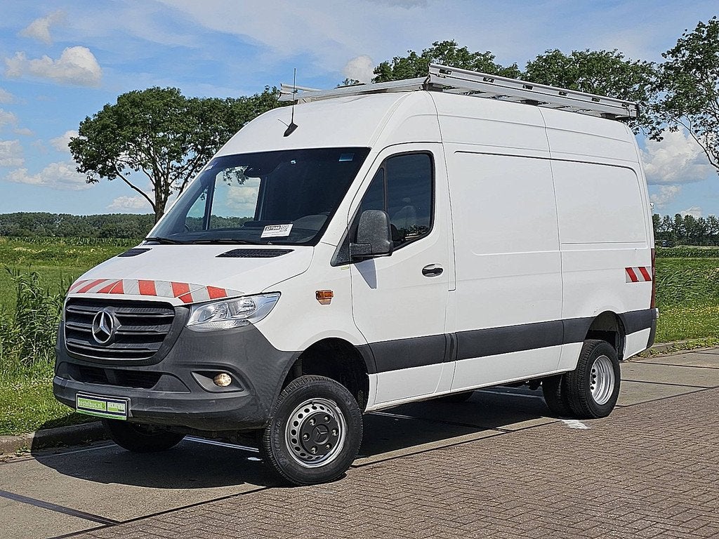 MERCEDES-BENZ SPRINTER 516 cdi 4x4 allrad l2h2, Auto's, Navigatiesysteem, Gebruikt, Euro 6, Mercedes-Benz