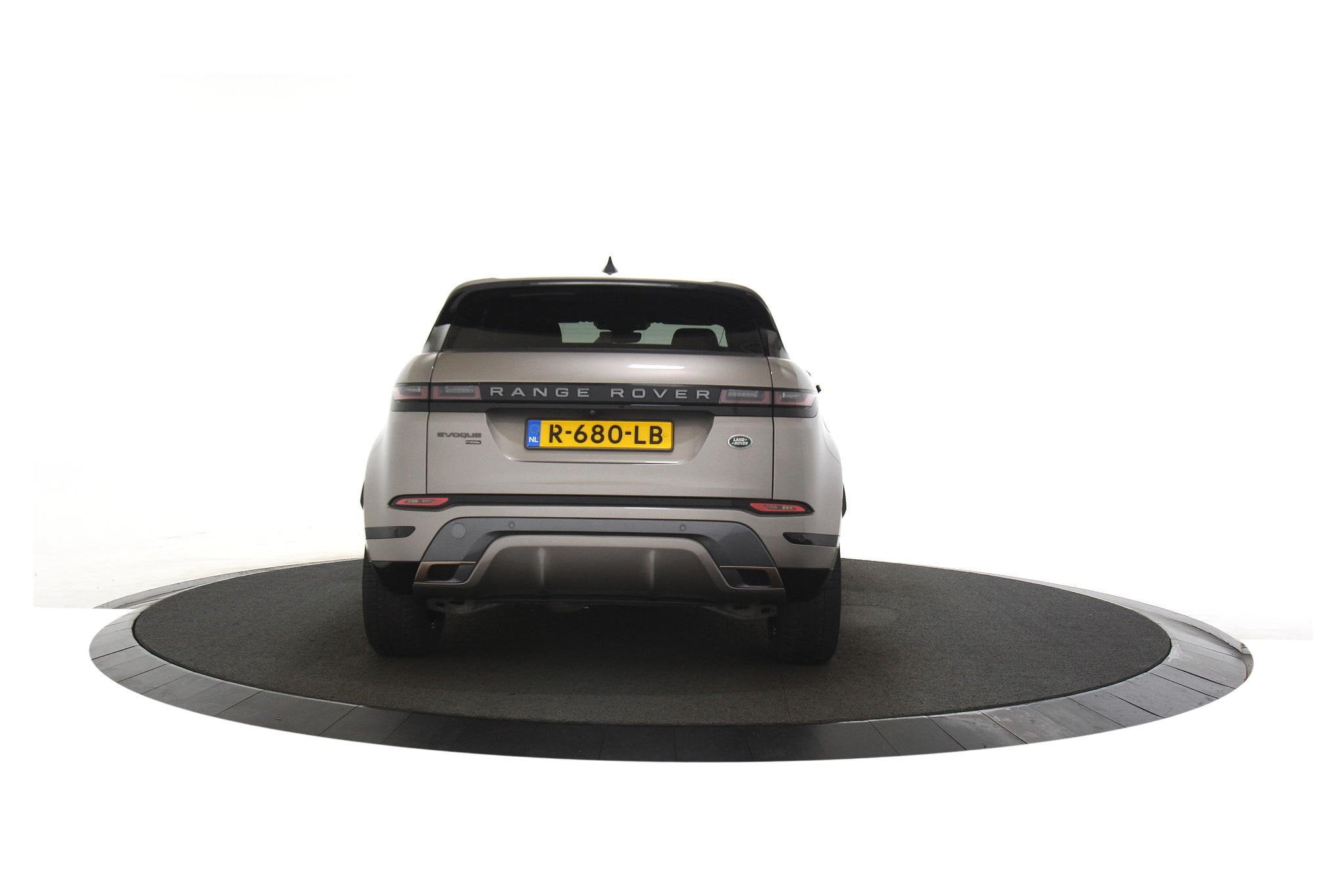 Land Rover Range Rover Evoque 1.5 P300e AWD R-Dynamic SE, Automaat, Euro 6, 0 kWh, Bruin