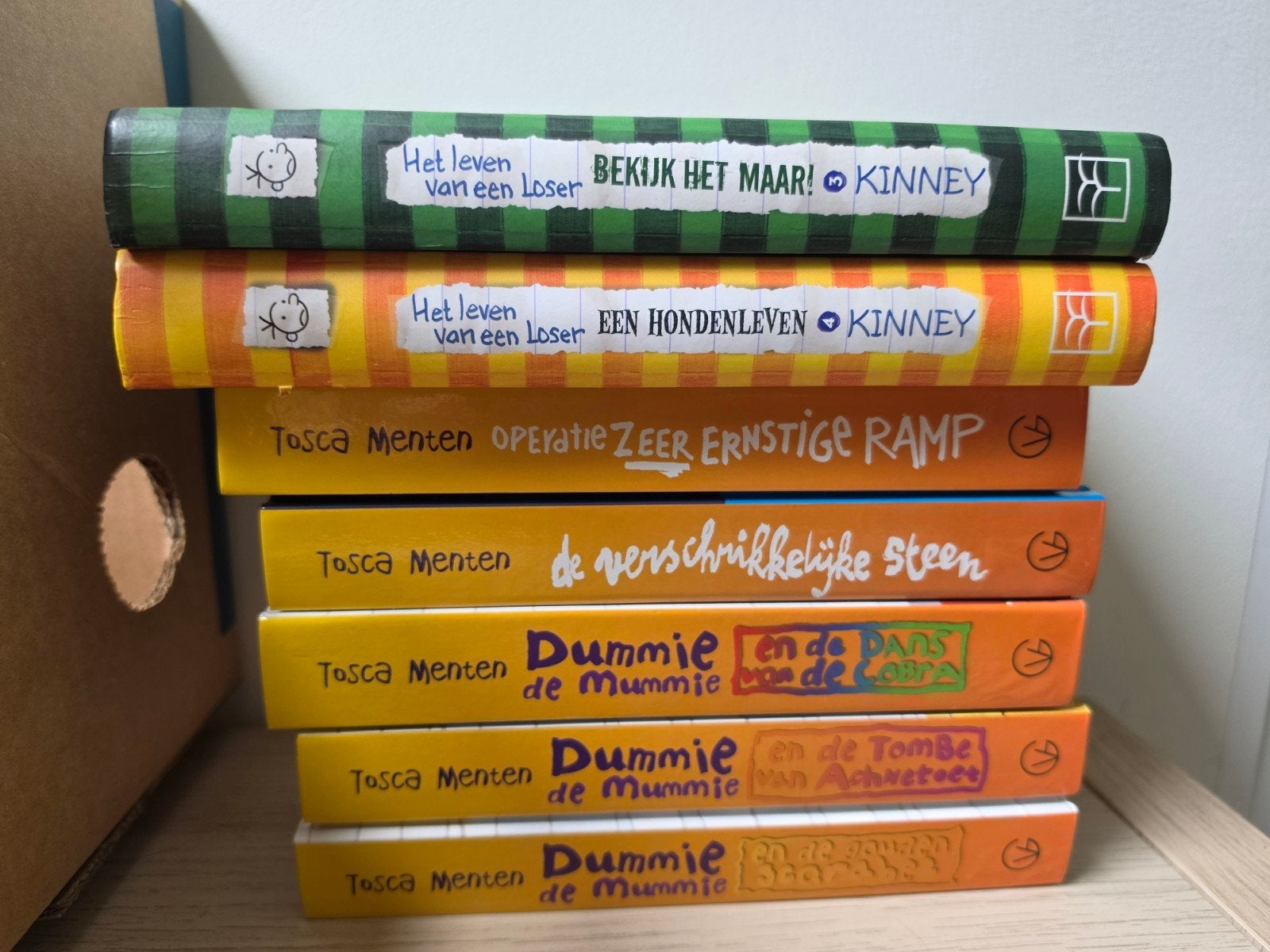 Kinderboeken: Thea Stilton, Tosca Menten & De glitterclub, Ophalen