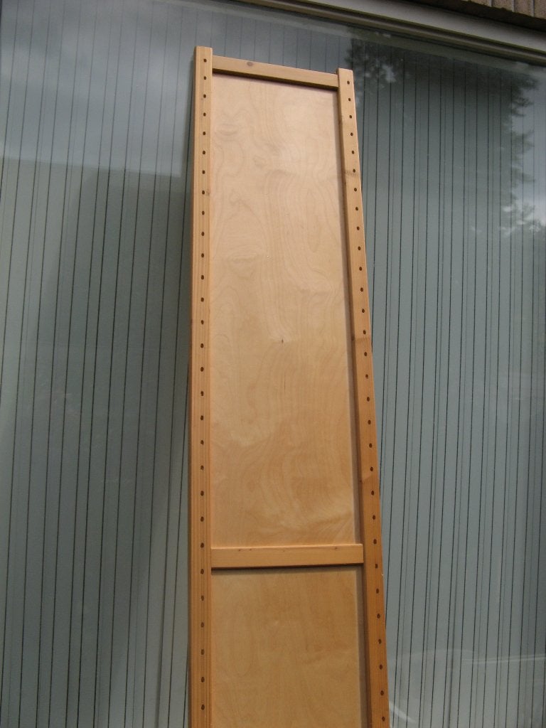 WEDEKA Staanders 233x30cm, Huis en Inrichting, Kasten | Stellingkasten, Ophalen, Zo goed als nieuw