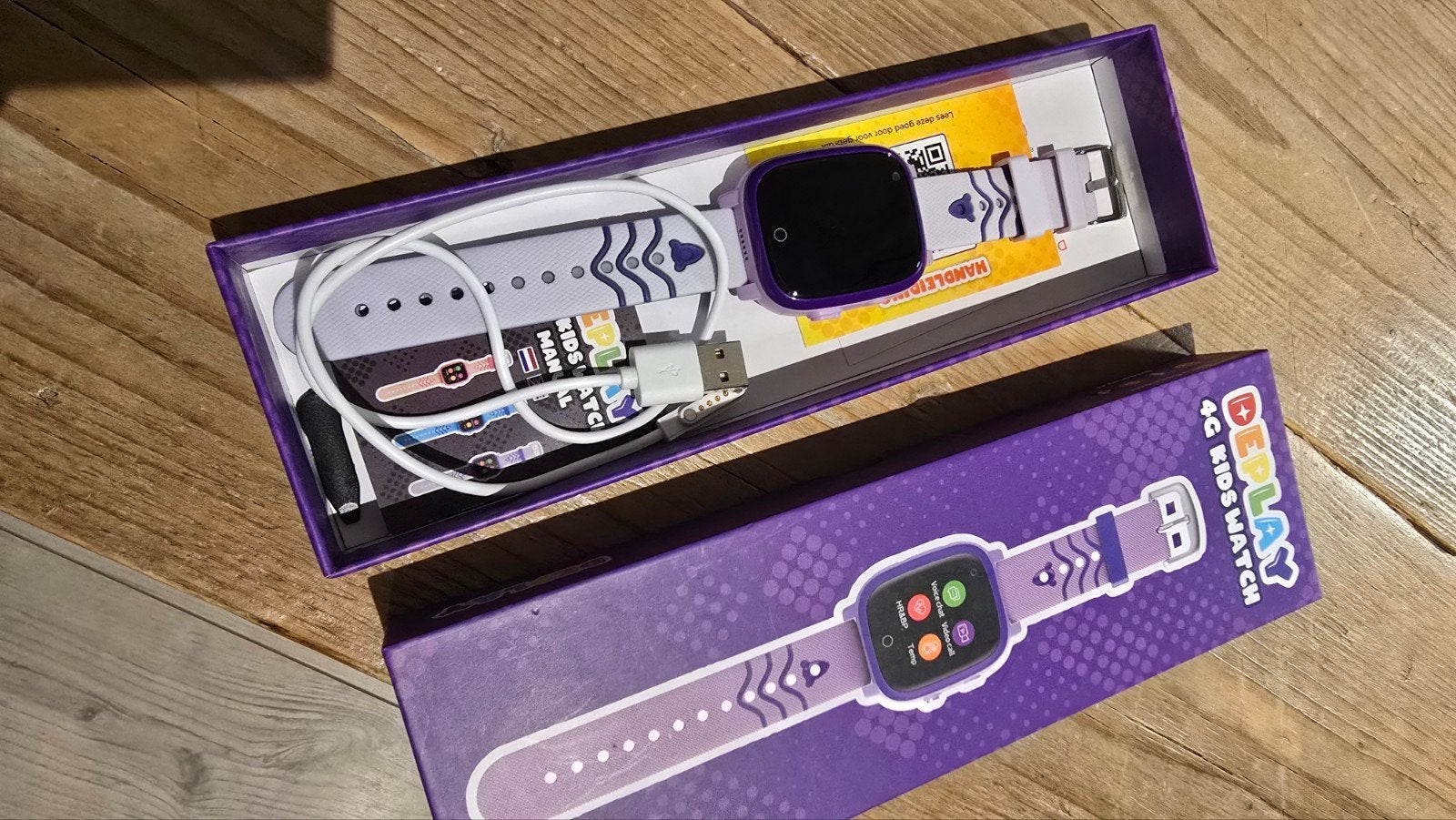 OEEPLAY 4G Kids Watch - Paars Smartwatch voor Kinderen, Ophalen of Verzenden, Zo goed als nieuw, Paars, Jongen of Meisje