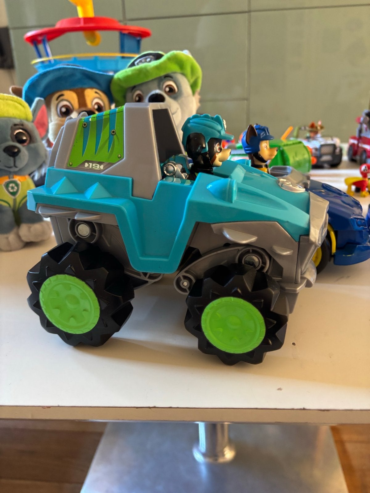 Grote Paw Patrol collectie met voertuigen en figuren, Ophalen of Verzenden, Gebruikt