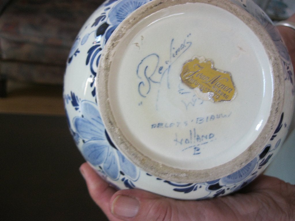 vazen 2 x een siervaas en een delfsblauwe+ geribbelde vaas., Overige materialen, Blauw, 39 cm, Ophalen of Verzenden