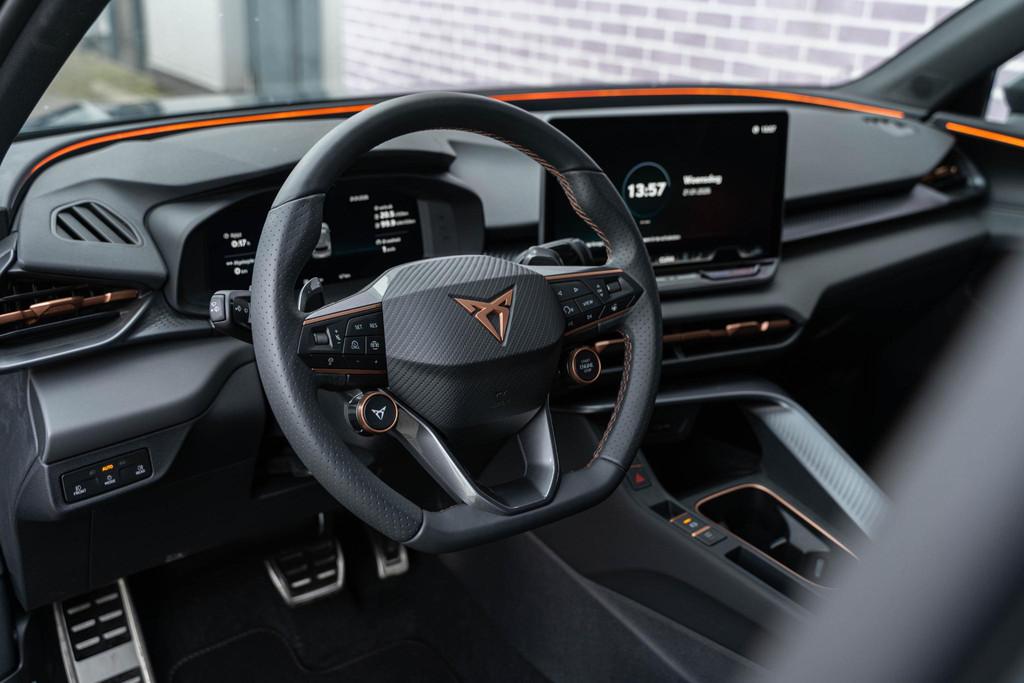 CUPRA Terramar 1.5 TSI e-Hybrid Business | Matrix LED Koplam, Auto's, 1798 kg, 4 cilinders, Alcantara, 26 kWh