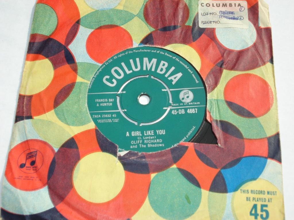 Cliff Richard    A Girl Like You     Orgineel, Originele persing, Ophalen of Verzenden, Zo goed als nieuw, Pop