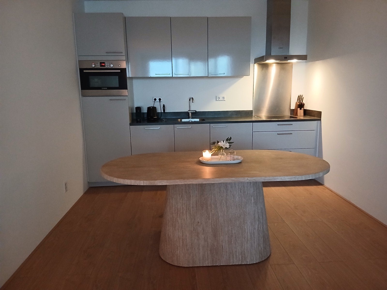 Nieuwe Eettafel Te Koop!, Ophalen, Overige materialen, Nieuw, 50 tot 100 cm