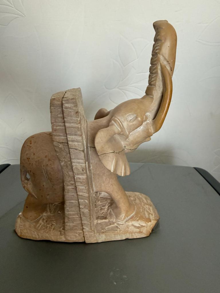 Decoratieve olifant boekensteunen van steen, Gebruikt, Beige, Overige stijlen, Ophalen of Verzenden