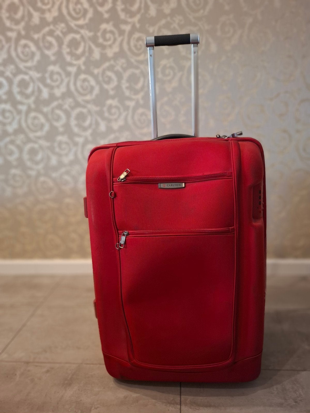 Carlton Reiskoffer Rood 75x50x30cm-Handig en Ruim, Sieraden, Tassen en Uiterlijk, Koffers, Ophalen, Gebruikt, Zacht kunststof