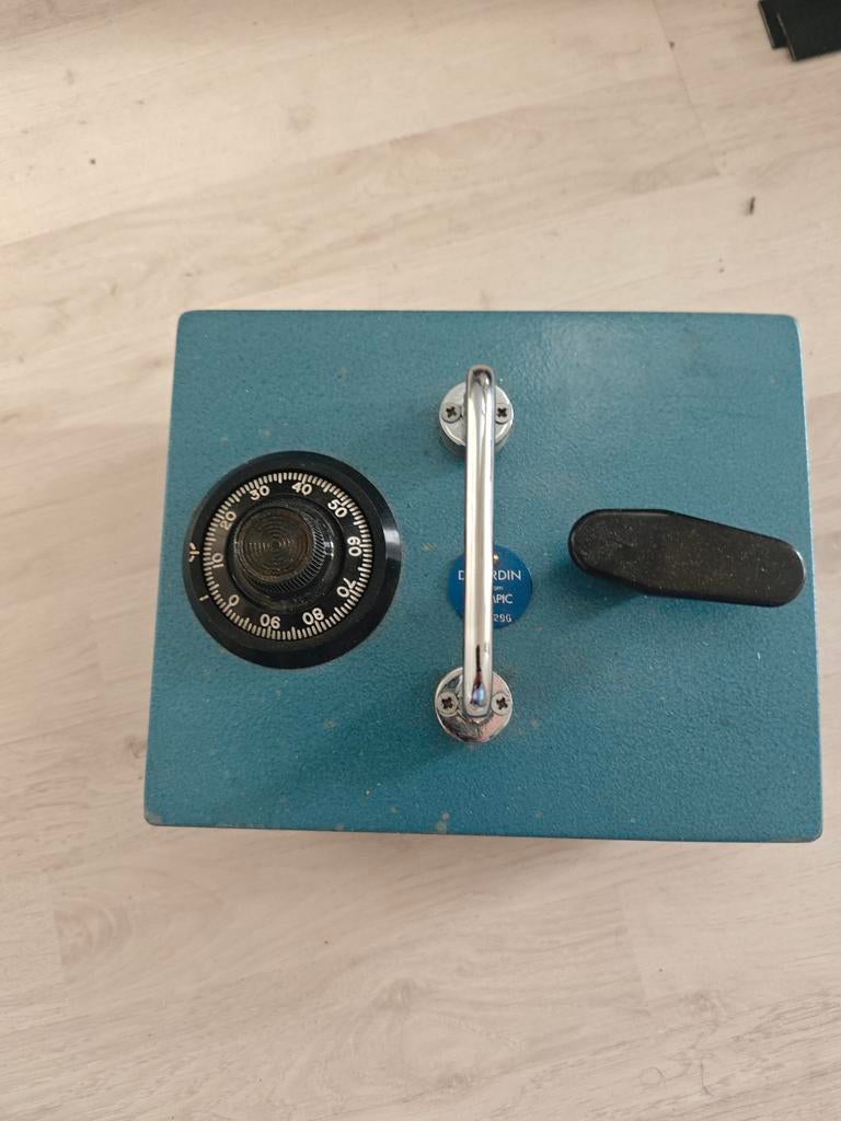 Vintage Dujardin Olympic Brandkast met Cijferslot, Ophalen of Verzenden, Gebruikt, Brandkast