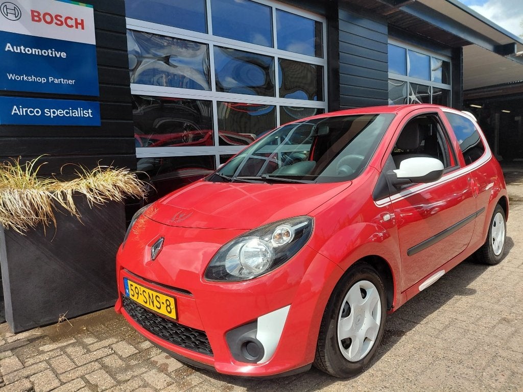 Renault Twingo 1.2 16V 2011 Rood, 839 kg, 74 pk, 4 cilinders, 4 stoelen