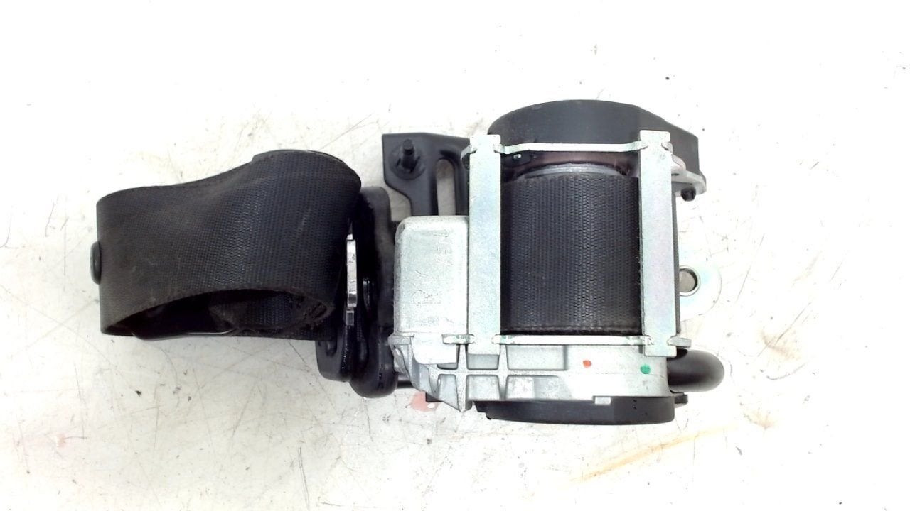 Veiligheidsgordel rechts voor Land Rover Freelander, Auto-onderdelen, Onderdelen@venauto.nl, Van der Ven Autorecycling B.V., Ettenseweg 76, 4706 PB Roosendaal, The Netherlands