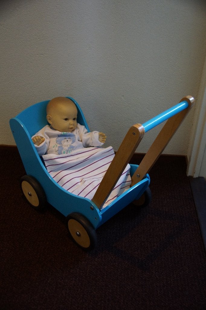 houten poppenwagen, Ophalen, Zo goed als nieuw, Babypop