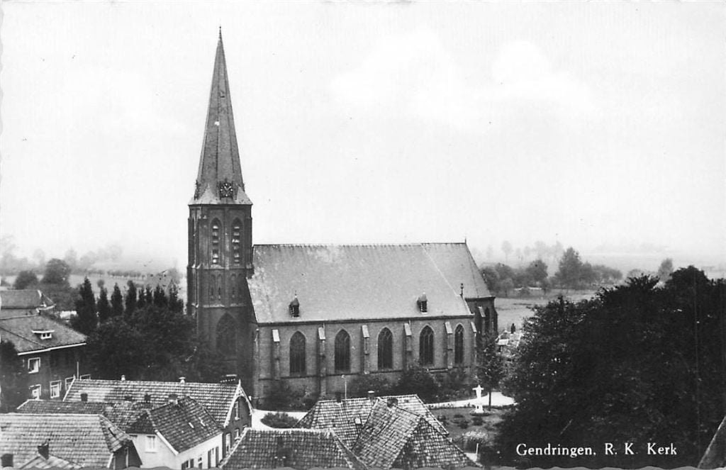 378-320-013 Gendringen RK Kerk, Verzenden, Voor 1920, Gelderland