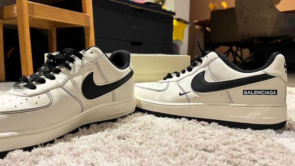 Nike Air Force 1 Balenciaga Custom Sneakers, Ophalen of Verzenden, Nieuw, Wit, Sneakers of Gympen