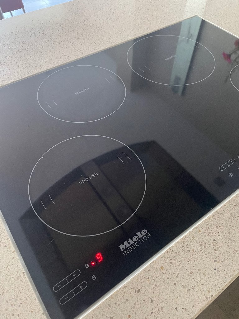 Vakman gezocht! Voor Miele inductiekookplaat KM5757, Witgoed en Apparatuur, Minder dan 85 cm, Inbouw, Inductie, 4 kookzones