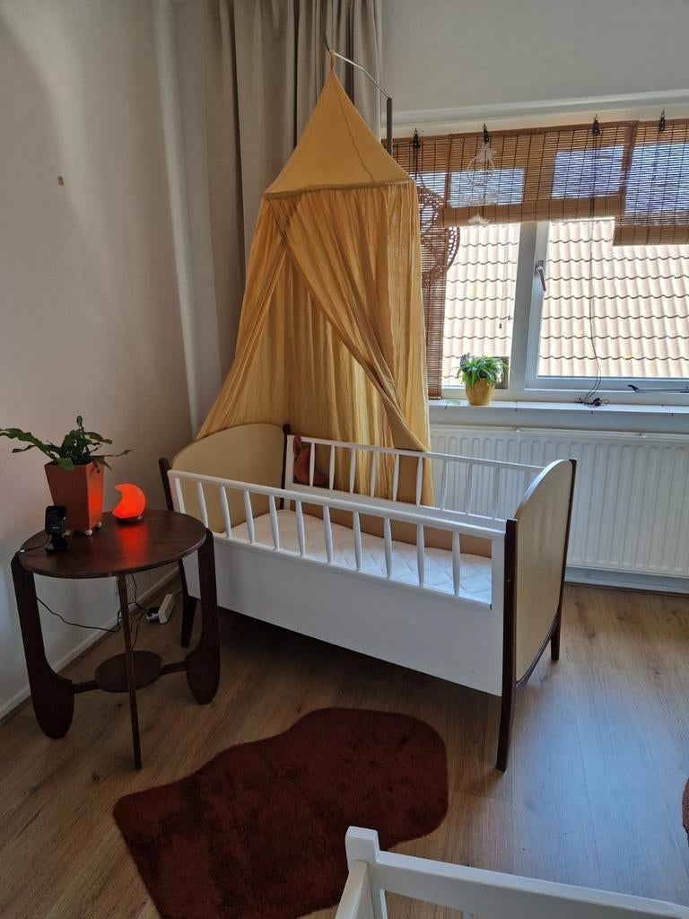 Complete Vintage Babykamer - Ledikant met Hemeltje, Ophalen of Verzenden, Gebruikt, Jongetje of Meisje